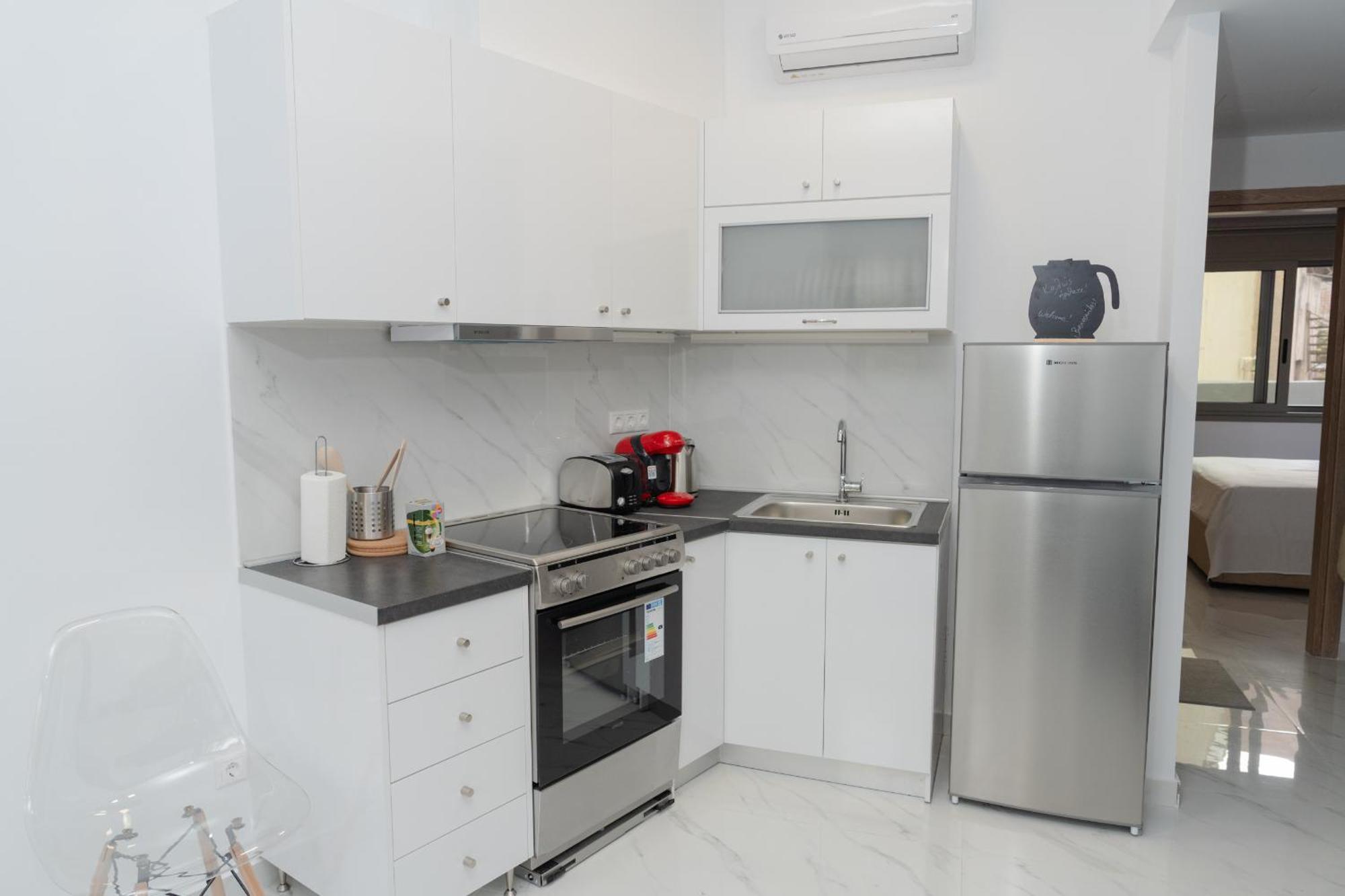 Rea Apartment เอเธนส์ ภายนอก รูปภาพ